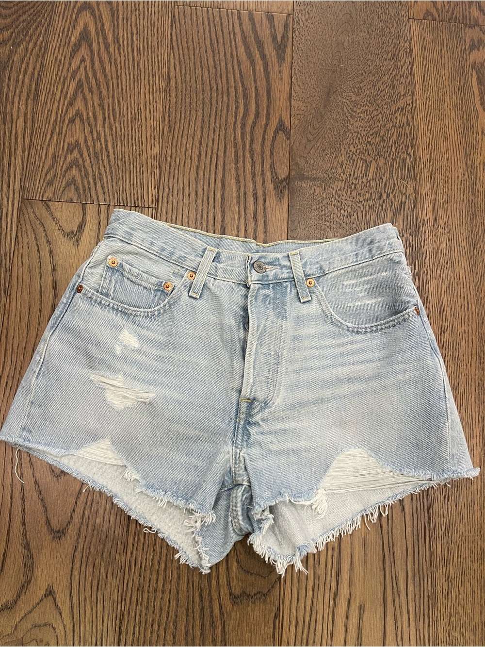 New Aritzia Levis 501 Auth High Rise Jean Shorts 26
